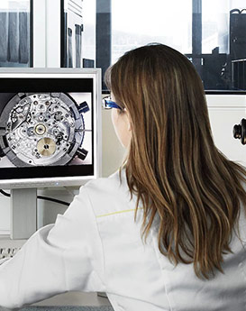 达芙妮·克劳迪娅-上海万国手表官方售后服务中心